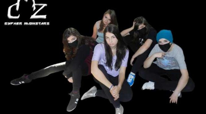 led apple mesaj video adresat fanilor din romania dsk si cmz vor fi in deschidere