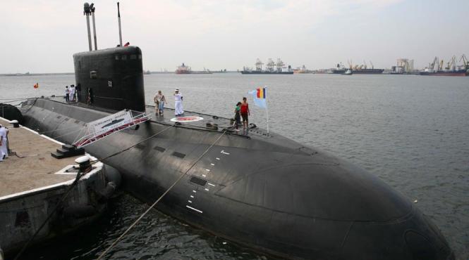 fortele navale romane se modernizeaza primele nave una dintre fregate si submarinul delfinul