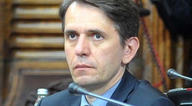 posibile alegeri anticipate in serbia ministrul sarb al economiei a demisionat