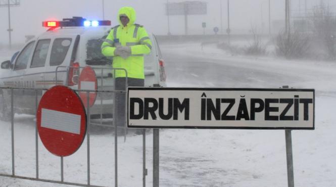 a2 a3 si 13 drumuri nationale in continuare inchise din cauza zapezii si a viscolului situatia actualizata a drumurilor din romania
