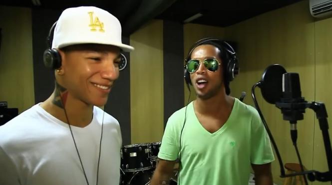 din osul ronaldinho s a apucat de cantat asculta melodia cantata de fotbalist impreuna cu rapperul edcity video