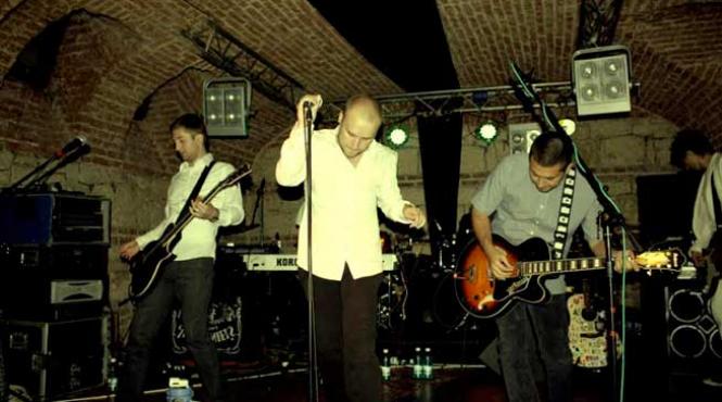 grimus va canta inaintea concertului deep purple