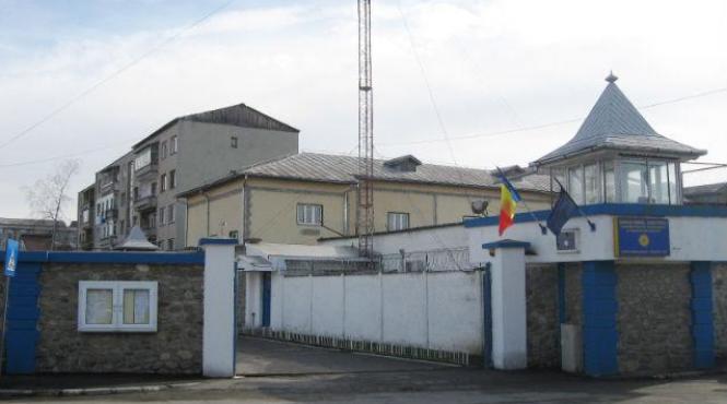 cati bani cheltuie detinutii in penitenciar