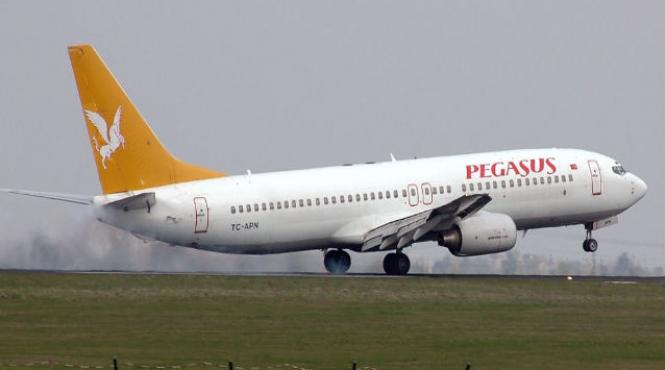 ucrainianul care a incercat deturnarea unui avion turcesc risca 20 de ani de inchisoare
