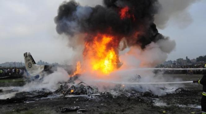 tragedie aviatica algeria echipe interventie supravietuitor