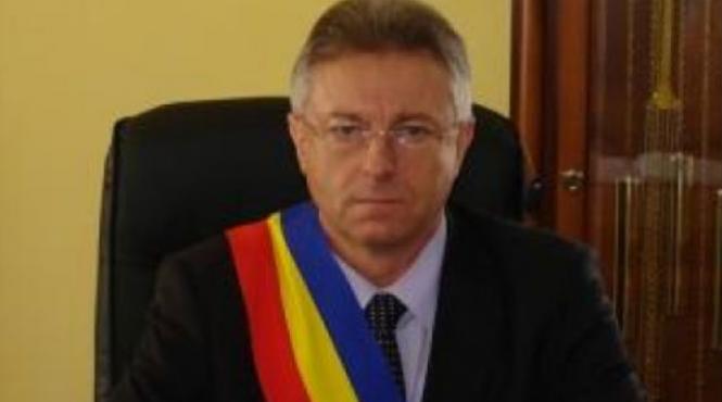 stelu platon pnl ceea ce face psd este de a incerca sa sparga usl pe mana pnl