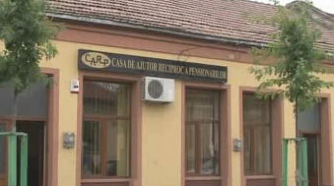 popriri pe pensiile a peste 100 de pensionari care nu au achitat imprumuturile la casa de ajutor reciproc