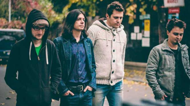 doua zile la rand byron canta in centrul vechi