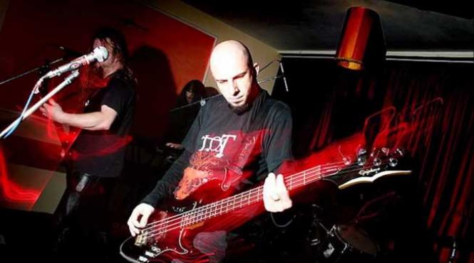 grupul l o s t lanseaza noul cd in private hell