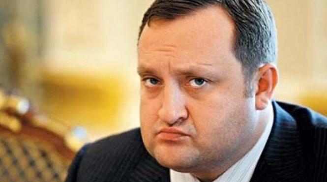 premierul ucrainean despre violentele de la kiev o incercare a radicalilor de a acapara puterea prin forta