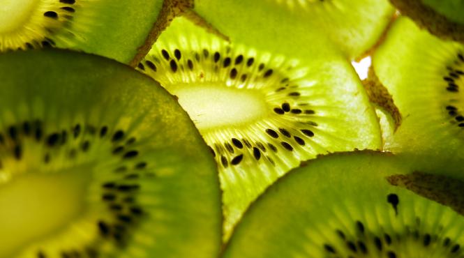 kiwi fructul minune afla care sunt beneficiile consumului zilnic de kiwi