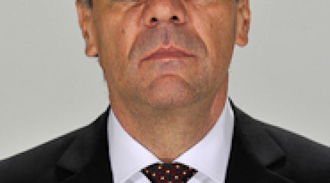 tudor barbu traseism politic