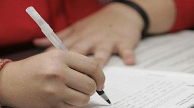 simulare bac 2014 elevii sus in proba scrisa la alegere a profilului si specializarii rezultatele anuntate pe 14 martie