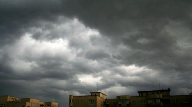 informare meteo de vijelii in toata ara incepand de duminica diminea a