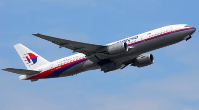 un boeing b777 cu 239 de persoane la bord a disparut de pe ecranele radarelor avionul s ar fi prabu it in mare