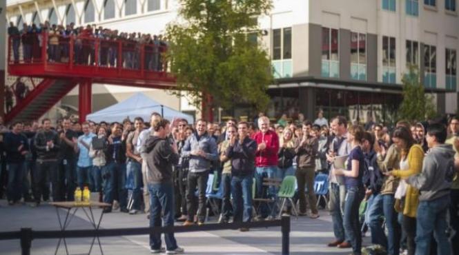 angajatii facebook evacuati din sediul central menlo park din california ce a gasit politia in cladire