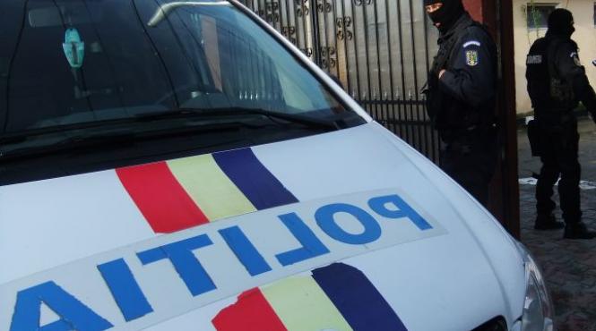 medici din caransebes si moldova noua perchezi iona i dupa ce au emis certificate false de handicap