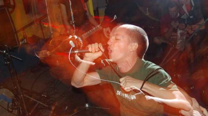 pavilionul 32 in club underworld