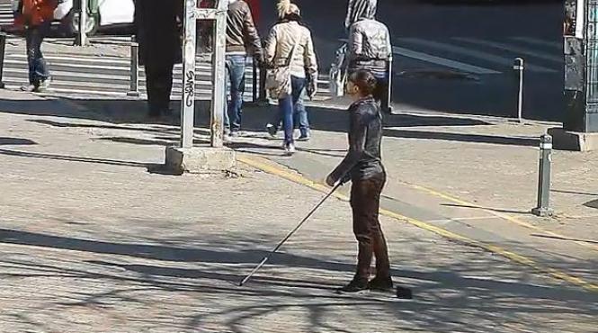 video emotionant ce inseamna sa fii orb pentru o zi in bucuresti