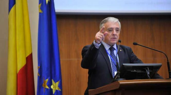 isarescu bancile mai au loc sa reduca dobanzile la credite