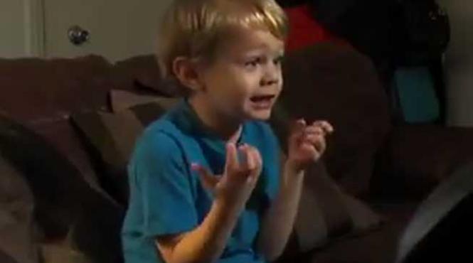 un baietel de doar cinci ani a descoperit o vulnerabilitate de securitate a consolei xbox