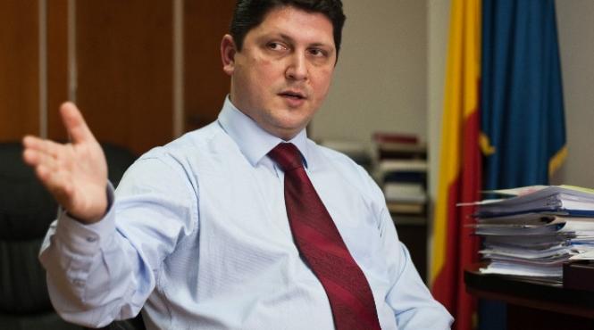 corla ean despre basescu incearca sa manipuleze opinia alegatorilor incalca flagrant prevederea constitutionala privind neutralitatea politica