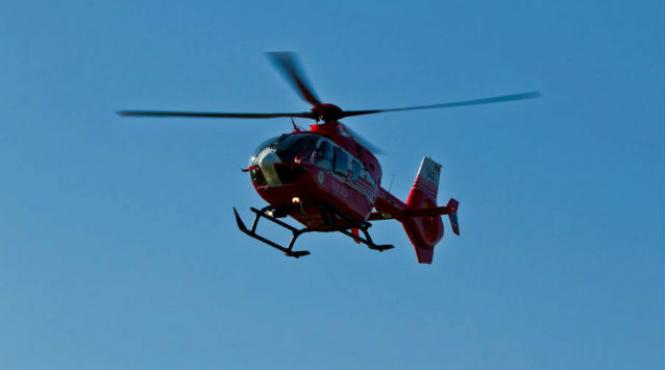 adolescent electrocutat in gara de est din ploiesti dus cu un elicopter smurd la bucuresti