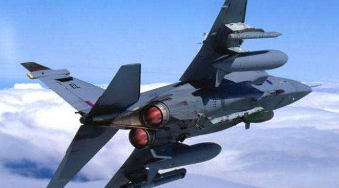 avioane miltare rusesti au survolat spatiul aerian ucrainean in repetate randuri