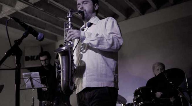 catalin milea despre jazz compas live in museum and moore