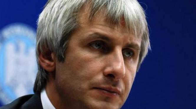 mfe intentioneaza sa lanseze un pachet destinat mediului privat in luna mai