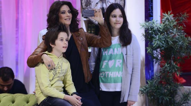 andreea berecleanu vorbeste despre fericire la happy show atata timp cat copiii mei sunt fericiti sunt si eu