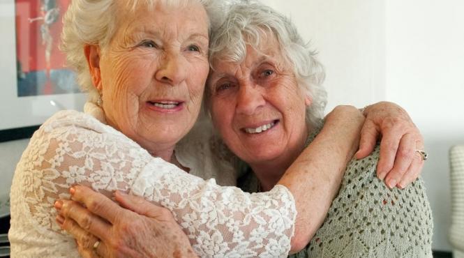 caz de cartea recordurilor doua surori gemene s au reunit dupa 78 de ani