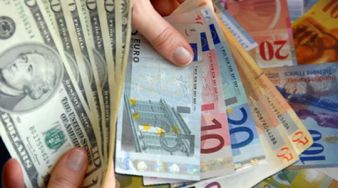 leul a fost cotat la cel mai bun curs din august 2013