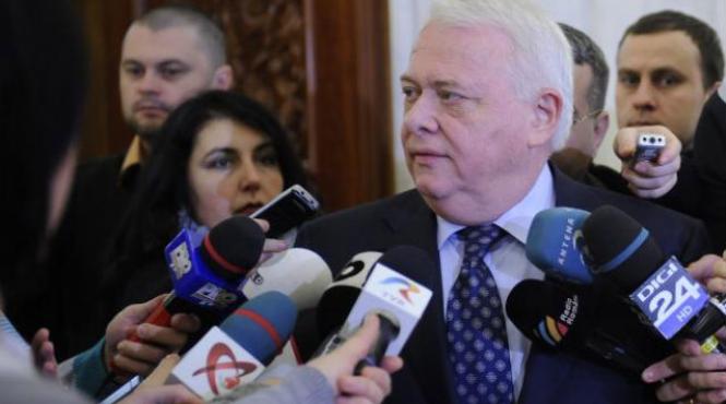 hrebenciuc despre arborarea unui steag al diversitatii la parlament poate in urmatorii zeci de ani