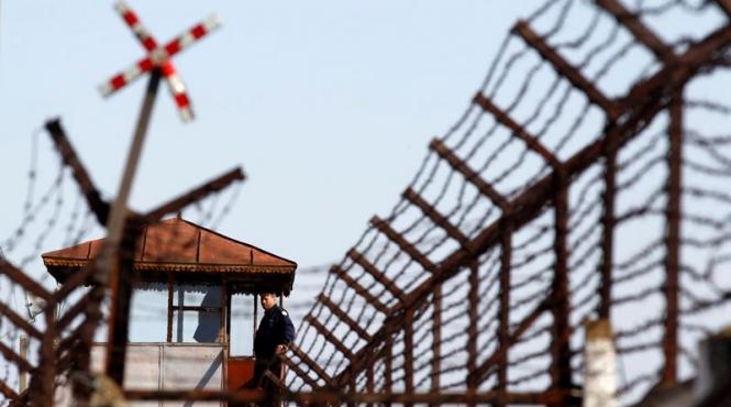 metoda accidentul face in continuare victime politistii fac perchezitii in penitenciarele braila si galati