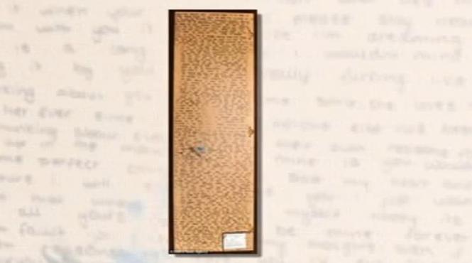 inainte de a muri o fata de 12 ani a lasat un mesaj secret pe spatele oglinzii parintii tinerei in stare de soc video