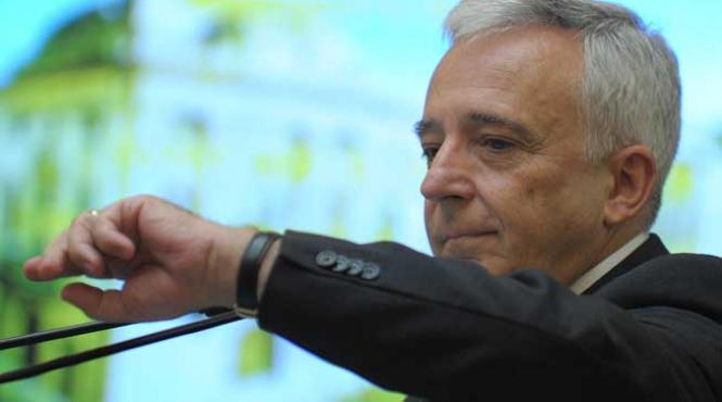 incep audierile pentru un ca al bnr mugur isarescu este preferat de toate partidele pentru un nou mandat de cinci ani