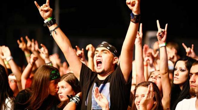 cinci trupe in finala din capitala pentru artmania