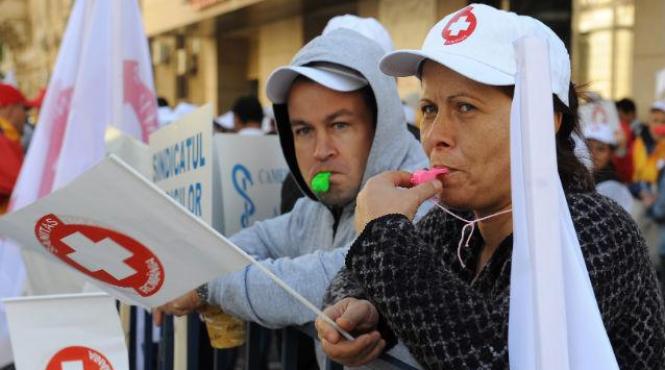 sindicalistii din sanatate continua actiunea de pichetare a ministerului sanatatii vezi calendarul protestelor stabilit de sanitas