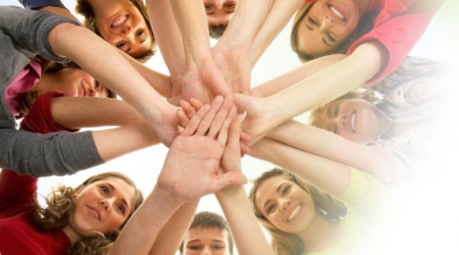 trafic de date netarifat cu aplicatii cosmote