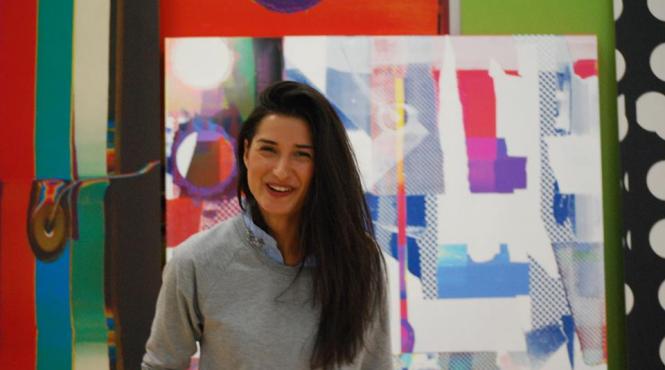 o fosta jurnalista s a sinucis din dragoste sarind de la etajul sapte al unui bloc din bucuresti