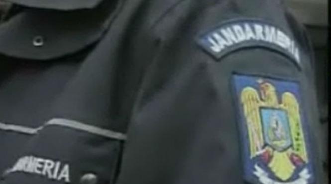 un fost jandarm din dej a fost gasit mort in casa de ce banuiesc vecinii ca s a spanzurat barbatul