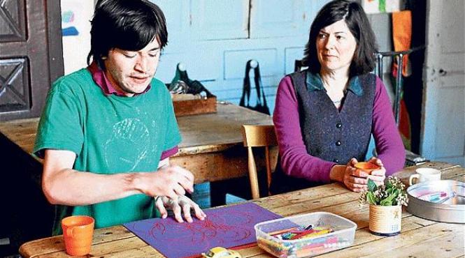 concluzie bulversanta a unei cercetari stiintifice parintii copiilor cu autism prezinta la randul lor simptome fara a fi bolnavi