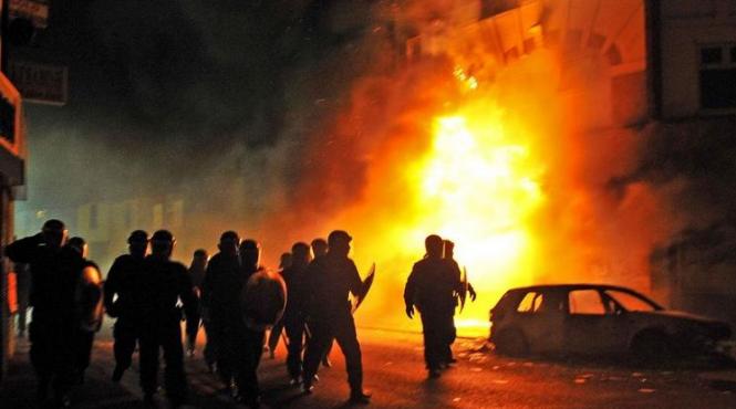 campionatul mondial de fotbal 2014 lupte de strada in brazilia dupa macelul cu germania