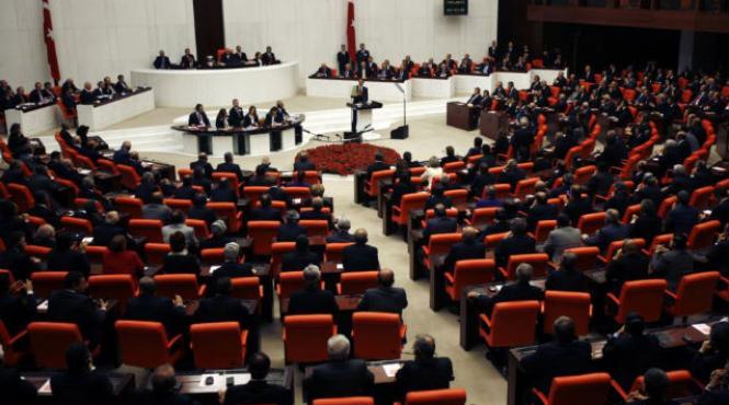 parlamentul turc a votat o lege destinata sa ofere protectie juridica negociatorilor kurzi