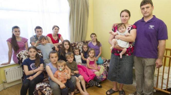 familia toma x autoritatile britanice x ajutor social marea britanie beneficii marea britanie familie numeroasa toma mihai toma veronica marea britanie romania emigrare marea britanie