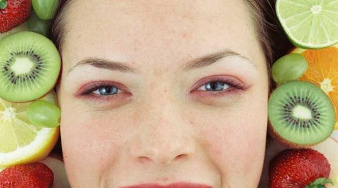 cubul de zahar din fructe