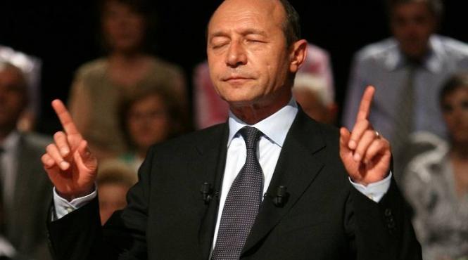 traian basescu a coordonat personal afacerea alro avand puteri absolute asupra tuturor institu iilor statului implicate in program