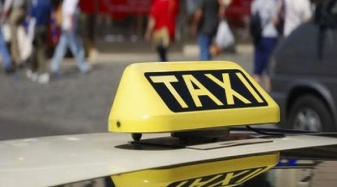 propunerea unui consilier din botosani naste controverse taximetristii sa poarte o tinuta decenta in timpul serviciului