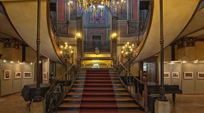 bucuresti 555 palatul sutu casa cu gnomi